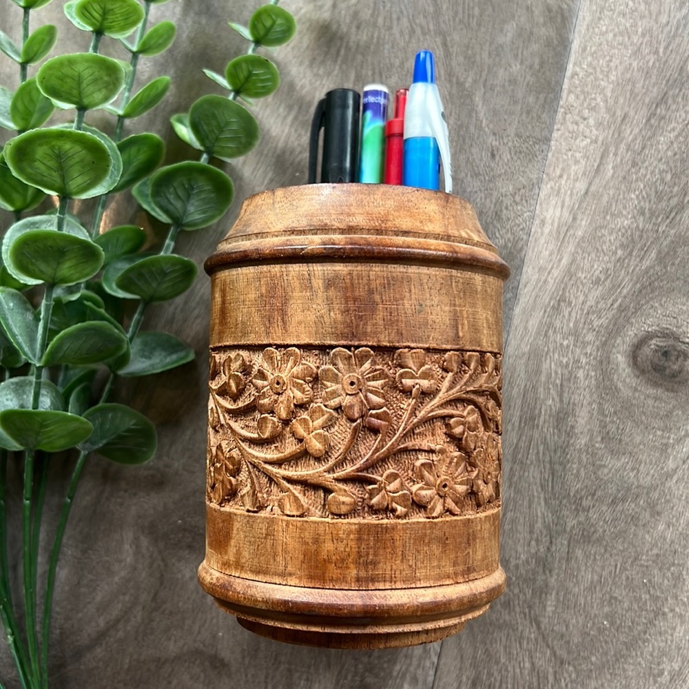 🎁 4/$25 HANDCRAFTED wooden pen / pencil holder